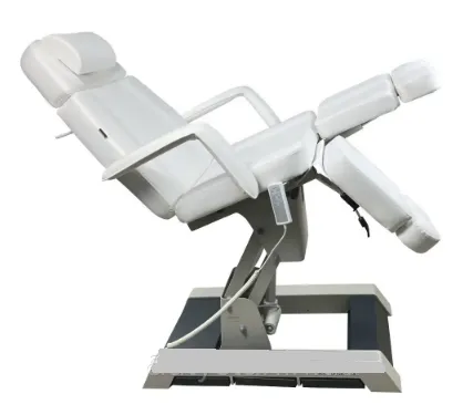 Педикюрно-косметологiчна кушетка 2220A