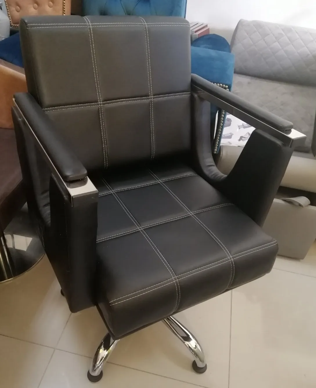 Крісло перукарське LOFT NEW LEM